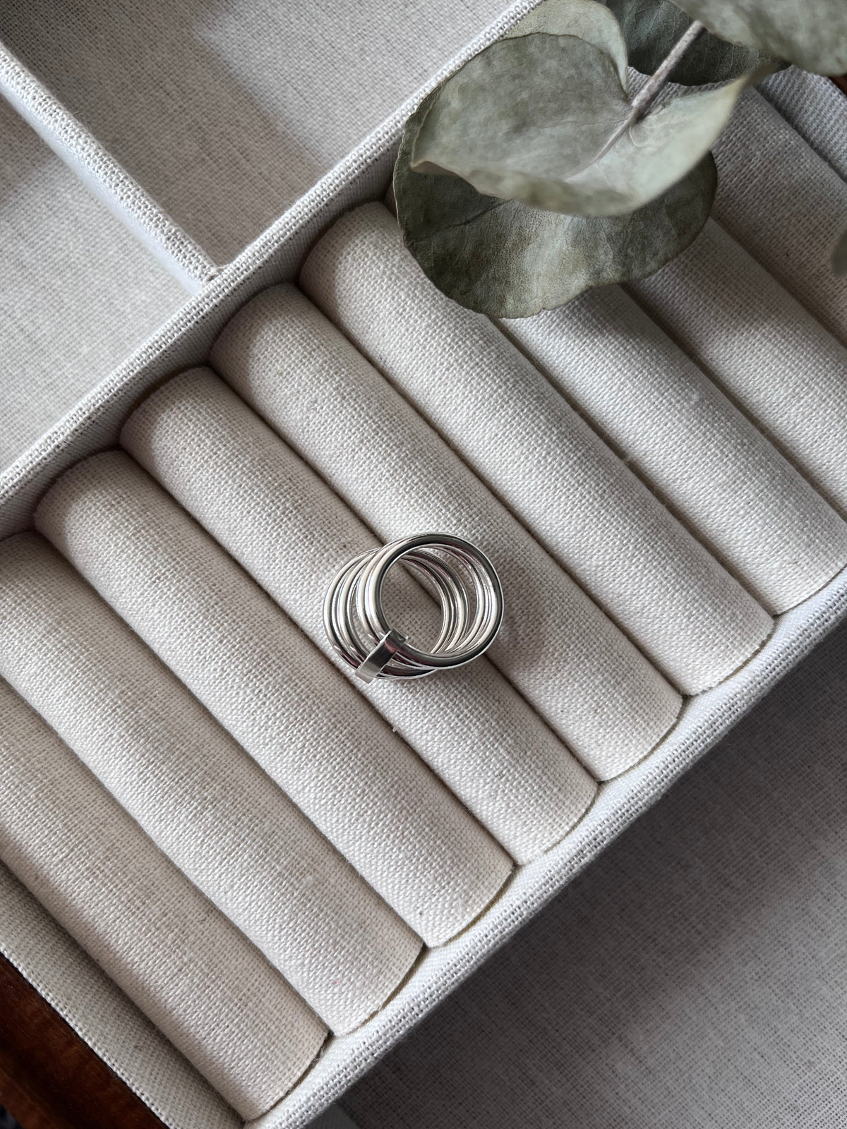PINKY RING 4