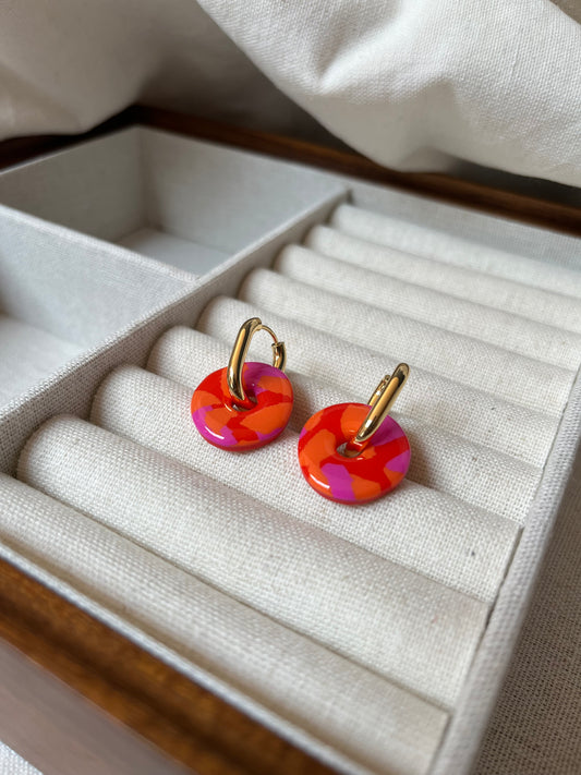 ARGOLLAS ANA + CHARM ROJO/FUCSIA/NARANJO