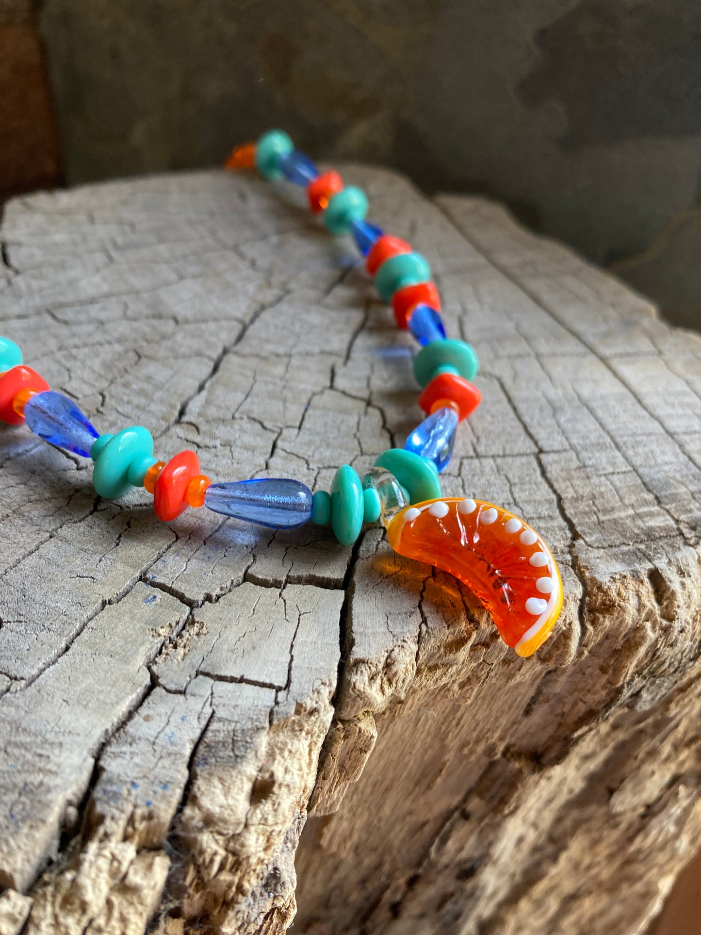 COLLAR NARANJA
