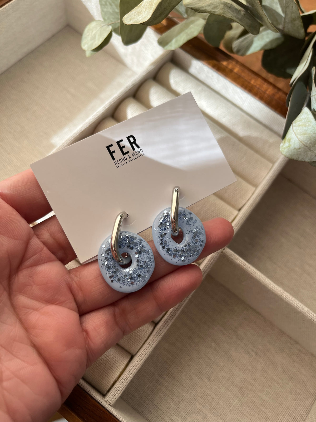 ARGOLLAS ANA + CHARM CELESTE GLITTER
