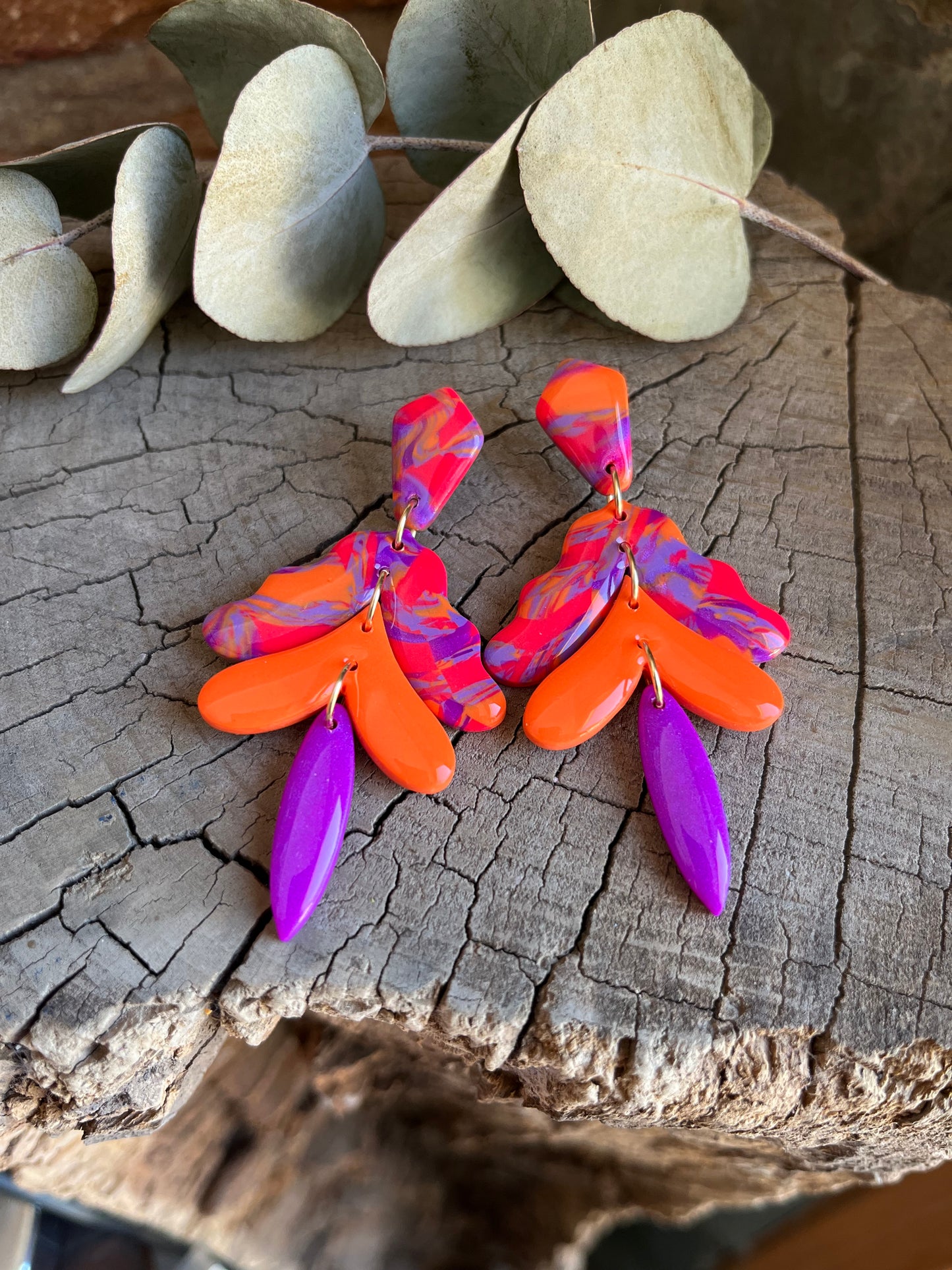 PLUMAS