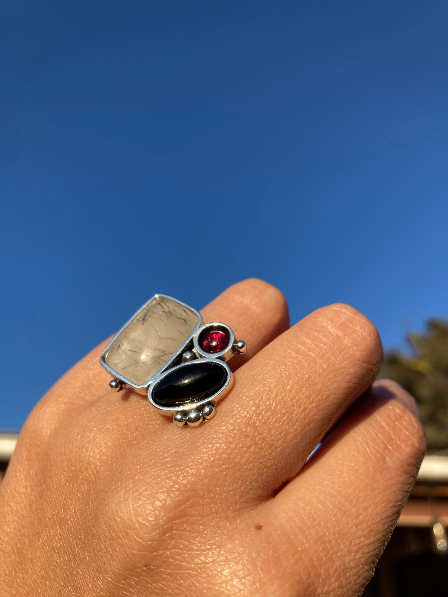 ANILLO CUARZO R/ÓNIX/GRANATE