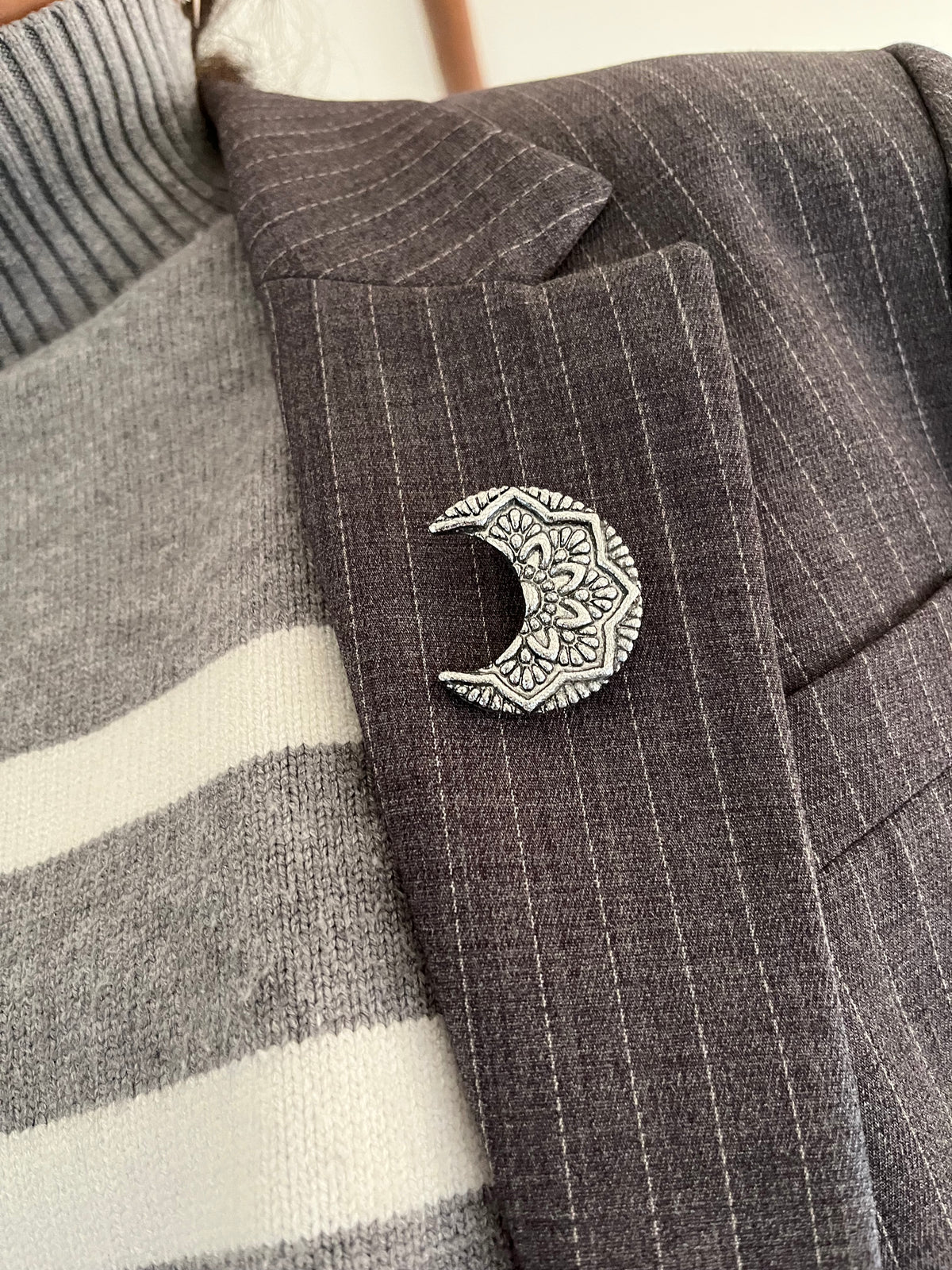PRENDEDOR LUNA